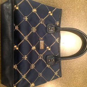 Tommy hilfiger handbag